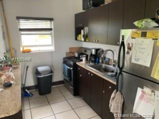 See details / 2877 sq. ft. $ 2021-03-09 0 Photo