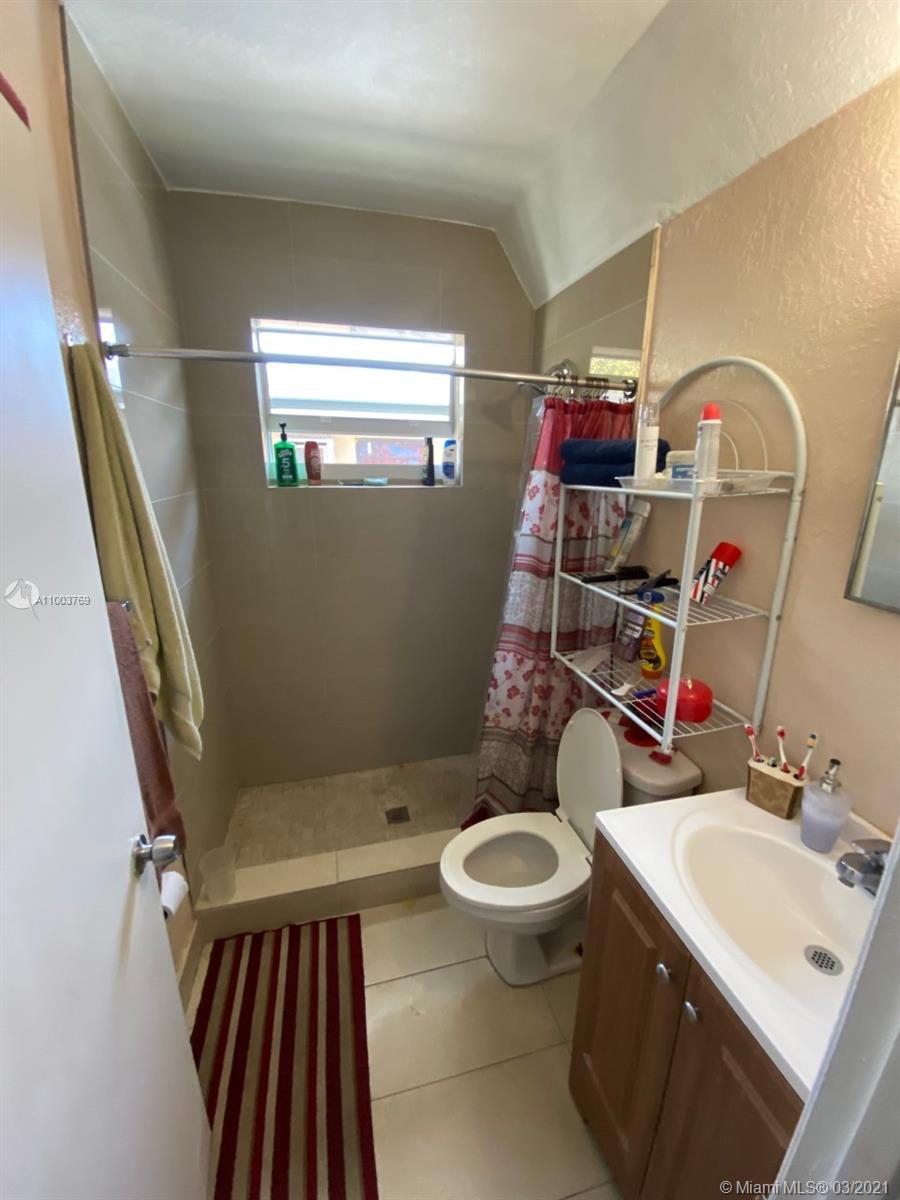 See details / 1668 sq. ft. $ 2021-03-14 0 Photo