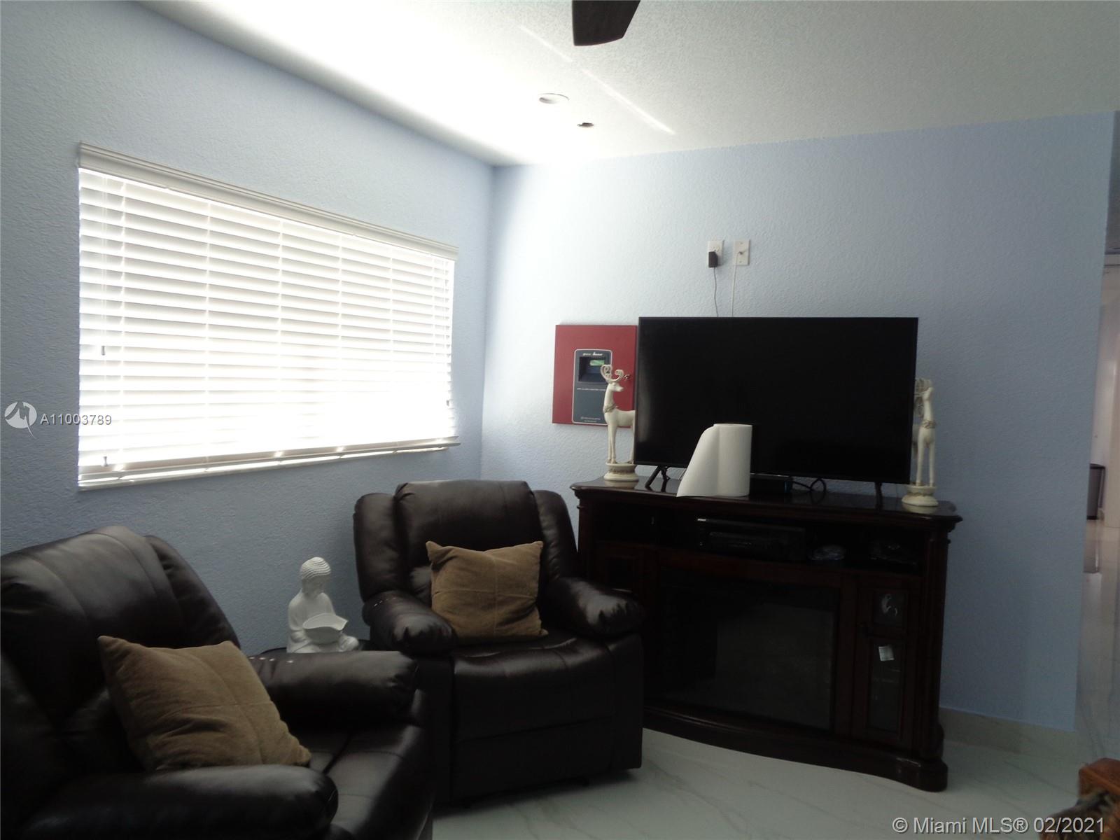 See details / 1820 sq. ft. $ 2021-02-24 0 Photo