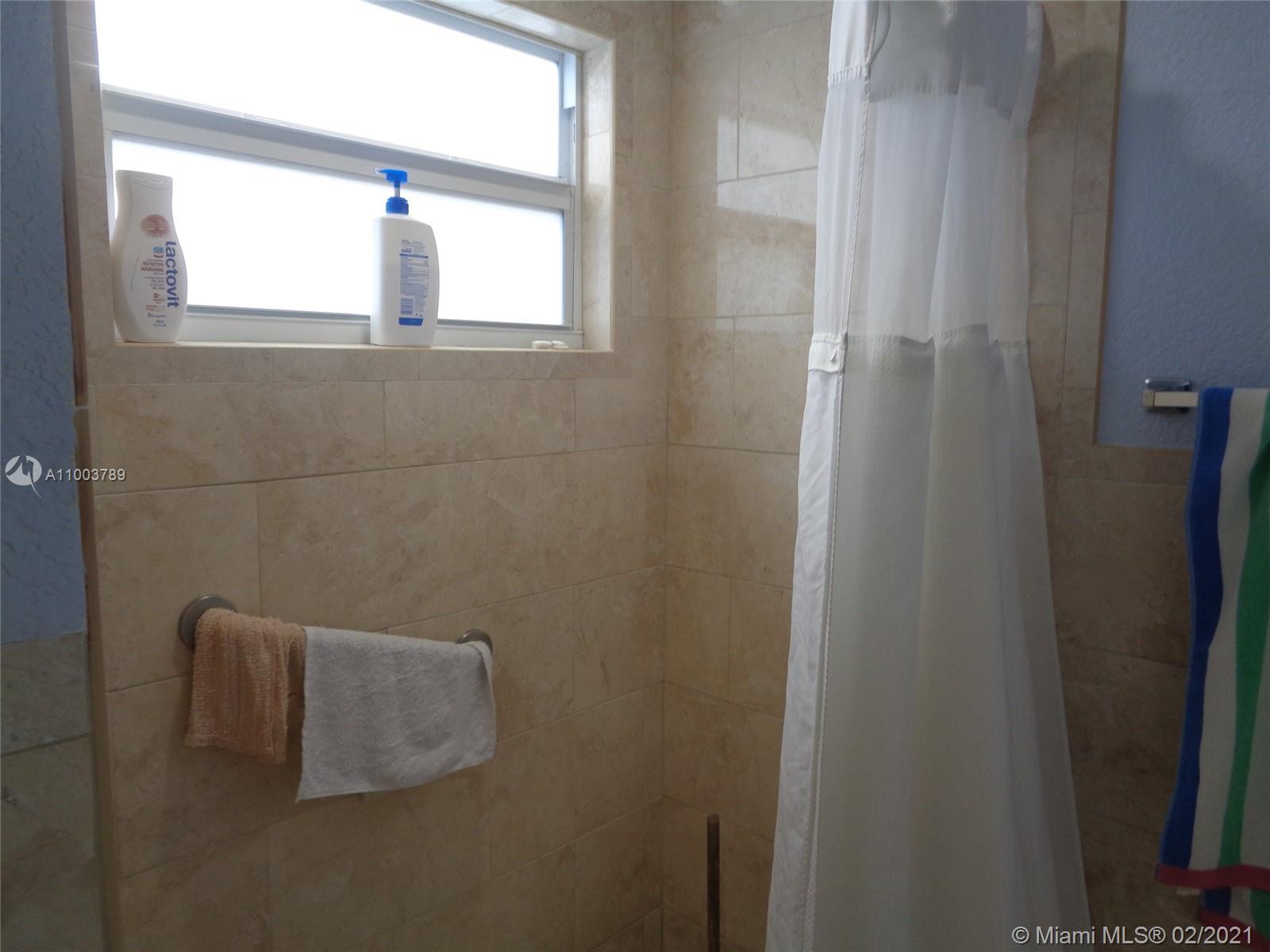 See details / 1820 sq. ft. $ 2021-02-24 0 Photo