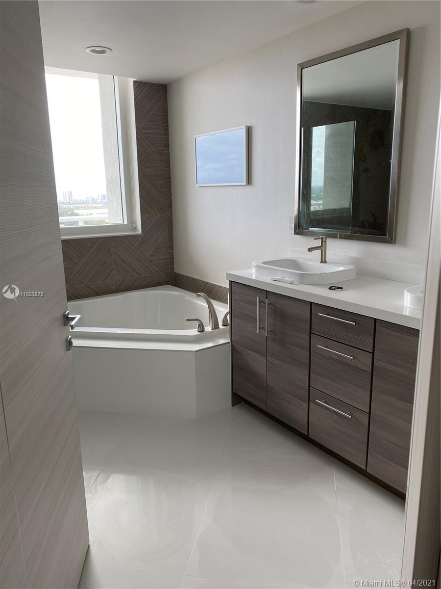Photo of 1745 Hallandale Beach Blvd #2407W, Hallandale Beach, Florida, 33009 -