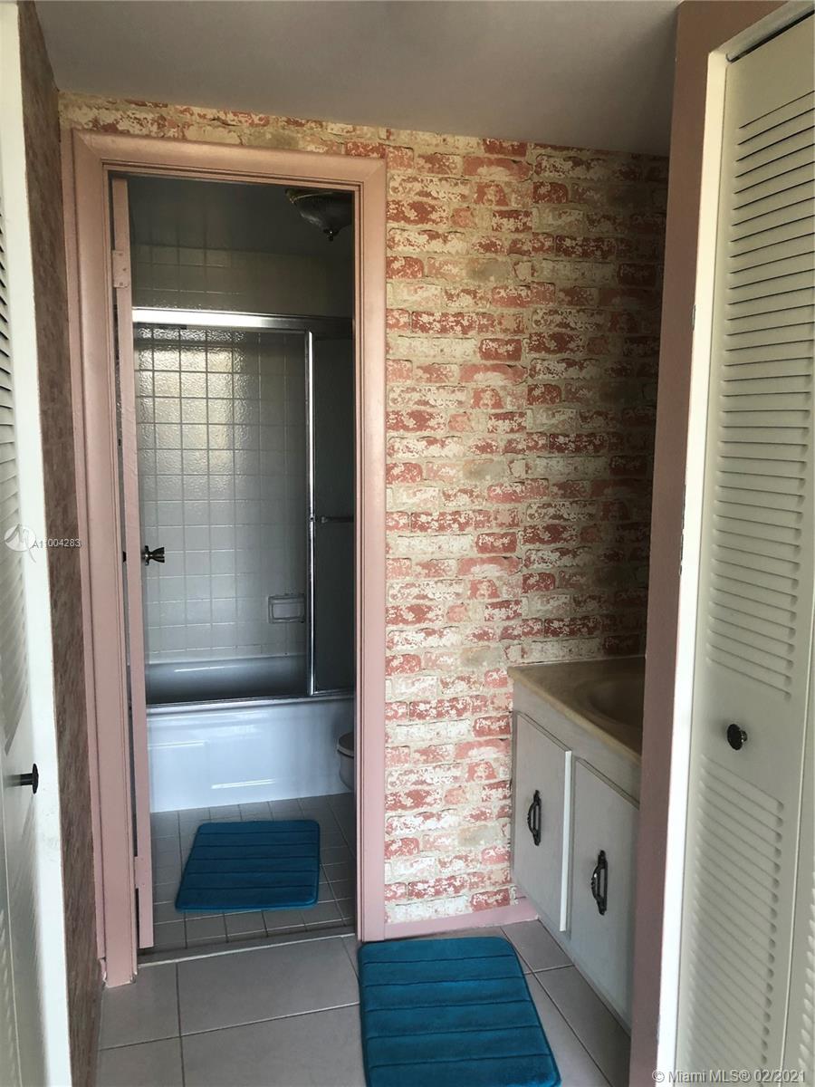 Photo of 600 Three Islands Blvd #209, Hallandale Beach, Florida, 33009 -