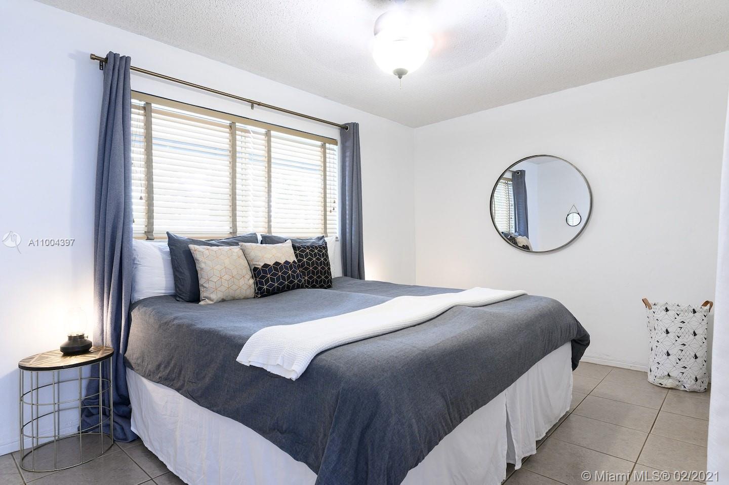 See details / 0 sq. ft. $ 2021-02-25 0 Photo