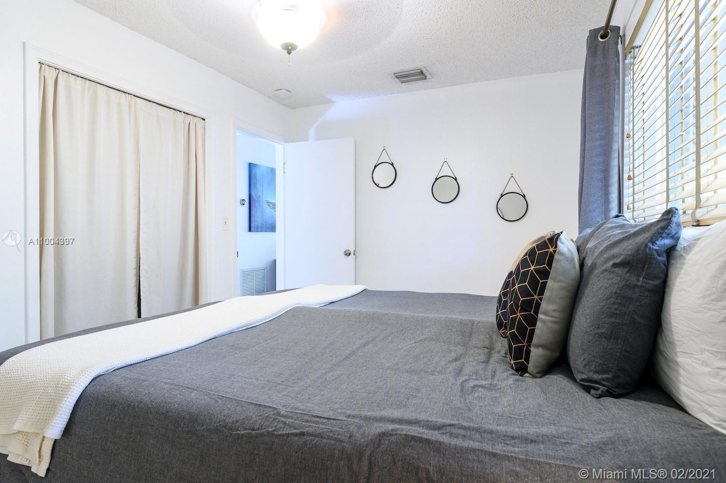 See details / 0 sq. ft. $ 2021-02-25 0 Photo