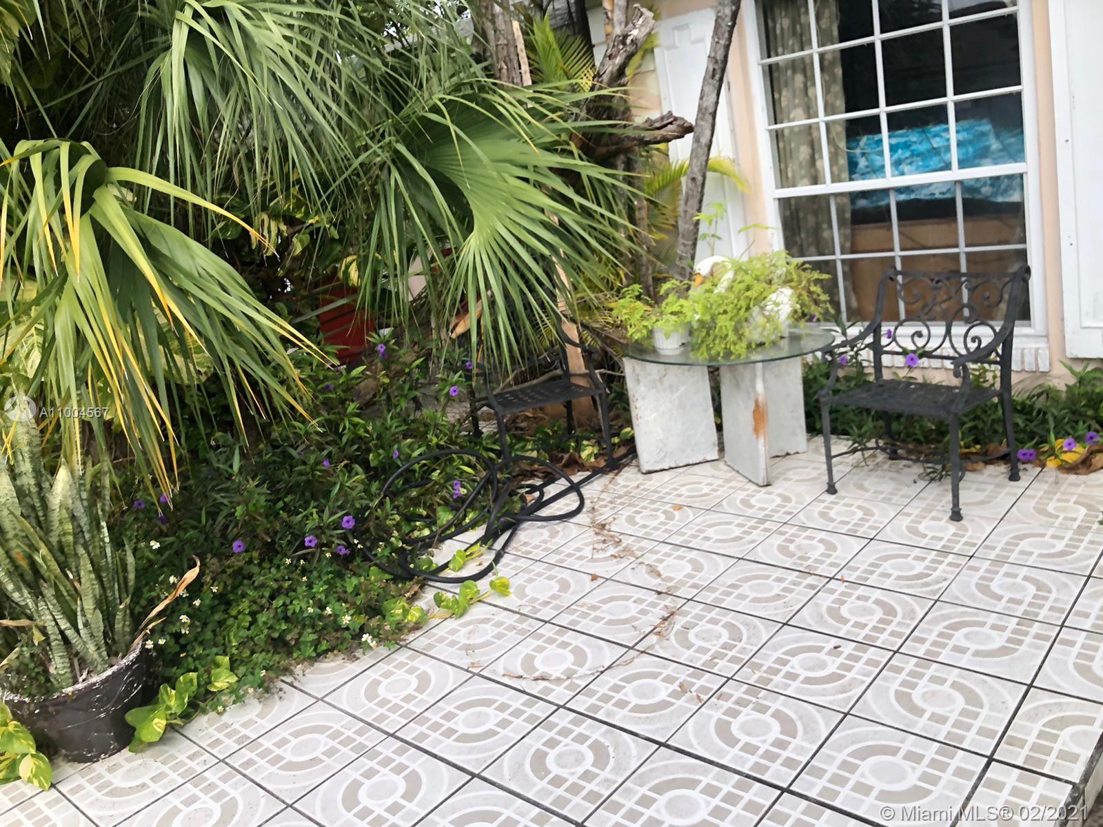 See details / 2030 sq. ft. $ 2021-02-25 0 Photo