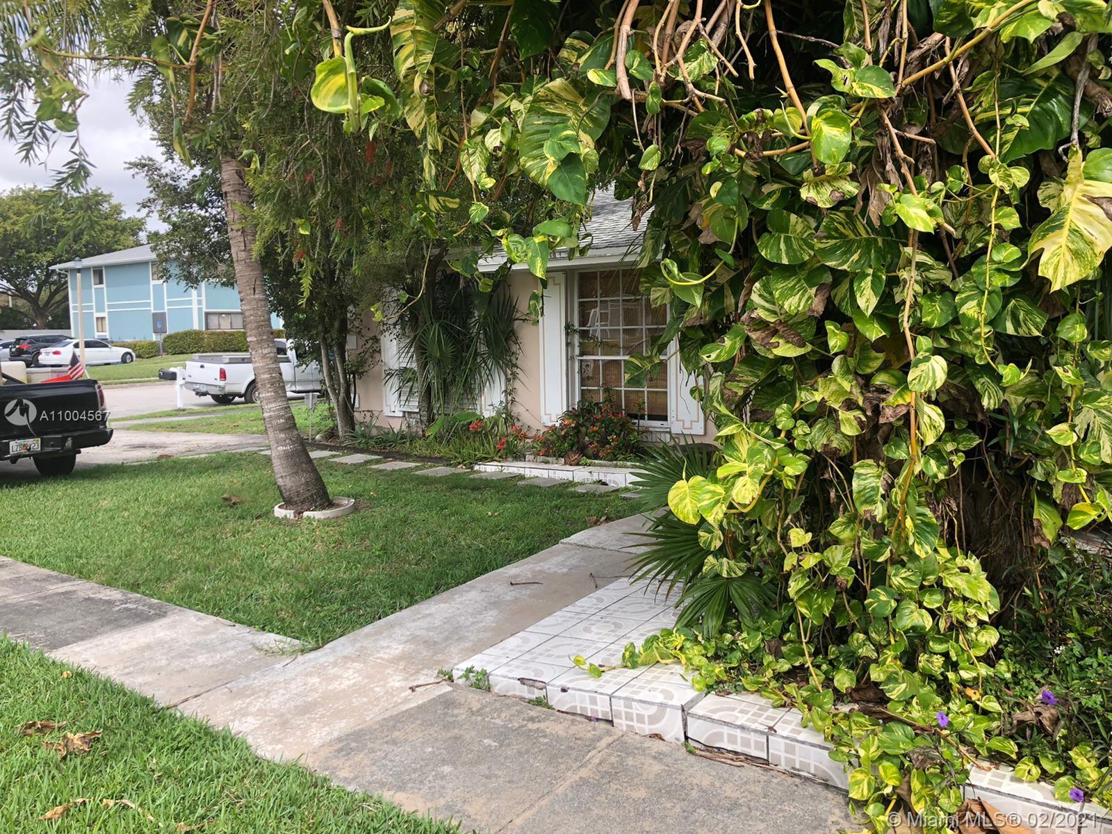 See details / 2030 sq. ft. $ 2021-02-25 0 Photo