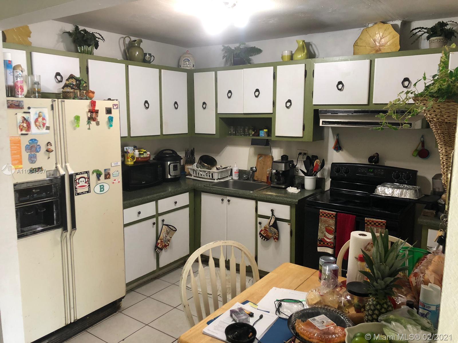 See details / 2030 sq. ft. $ 2021-02-25 0 Photo