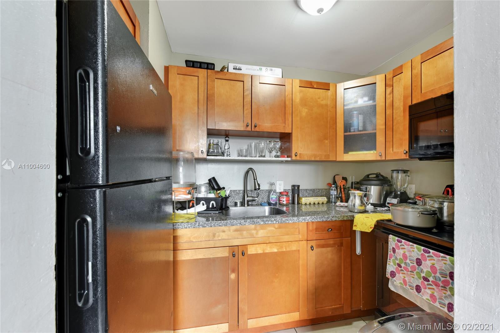 See details / 1500 sq. ft. $ 2021-02-25 0 Photo