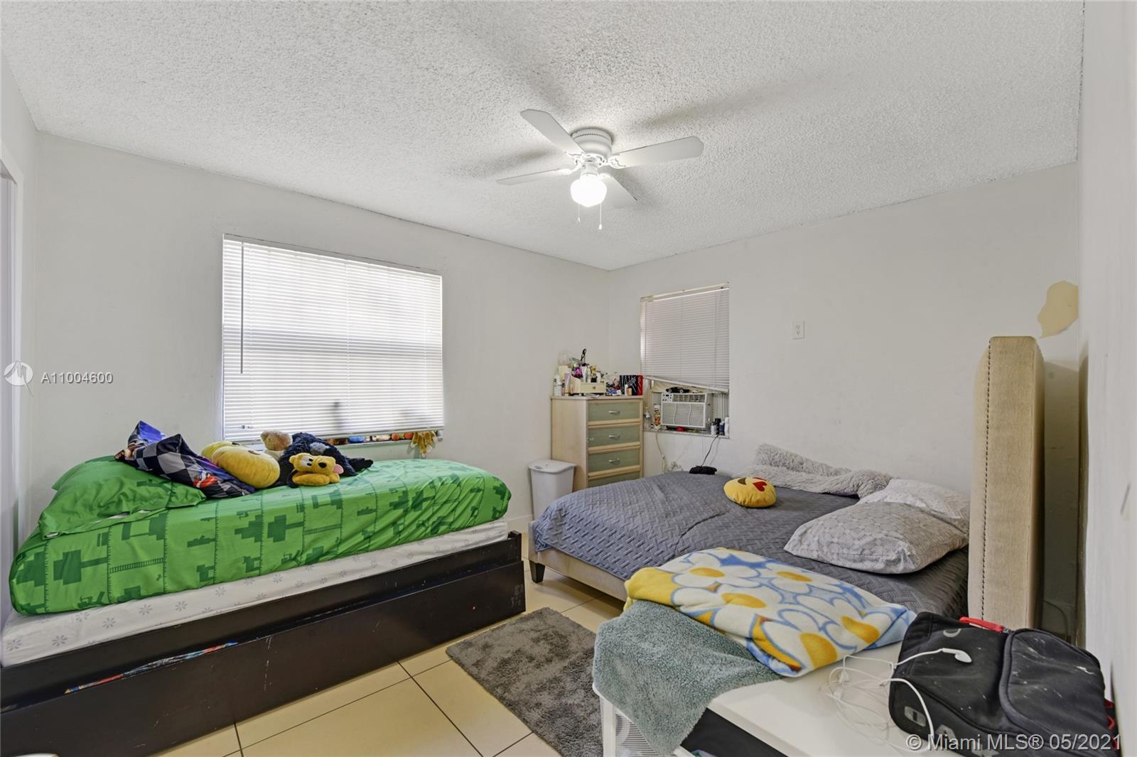 See details / 1500 sq. ft. $ 2021-02-25 0 Photo