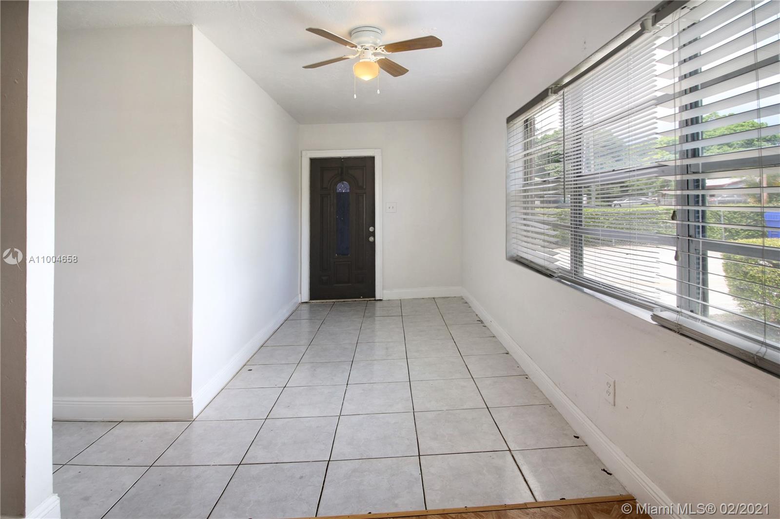 See details / 1112 sq. ft. $ 2021-02-25 0 Photo