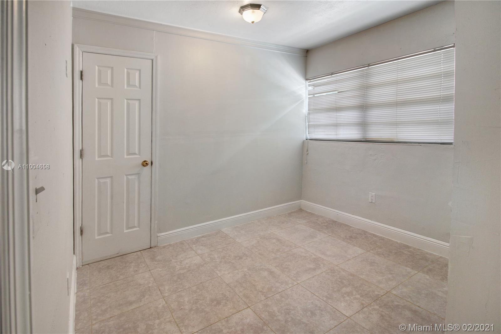 See details / 1112 sq. ft. $ 2021-02-25 0 Photo