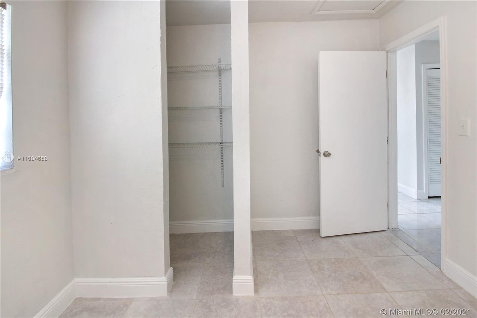See details / 1112 sq. ft. $ 2021-02-25 0 Photo