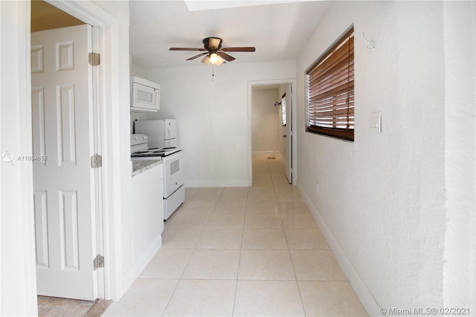 See details / 1112 sq. ft. $ 2021-02-25 0 Photo