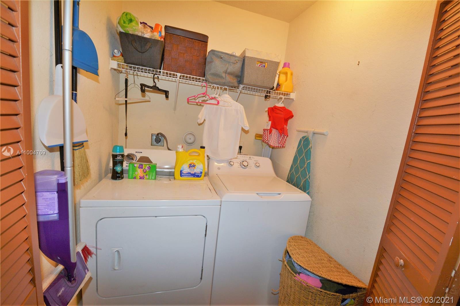 See details / 2383 sq. ft. $ 2021-02-25 0 Photo