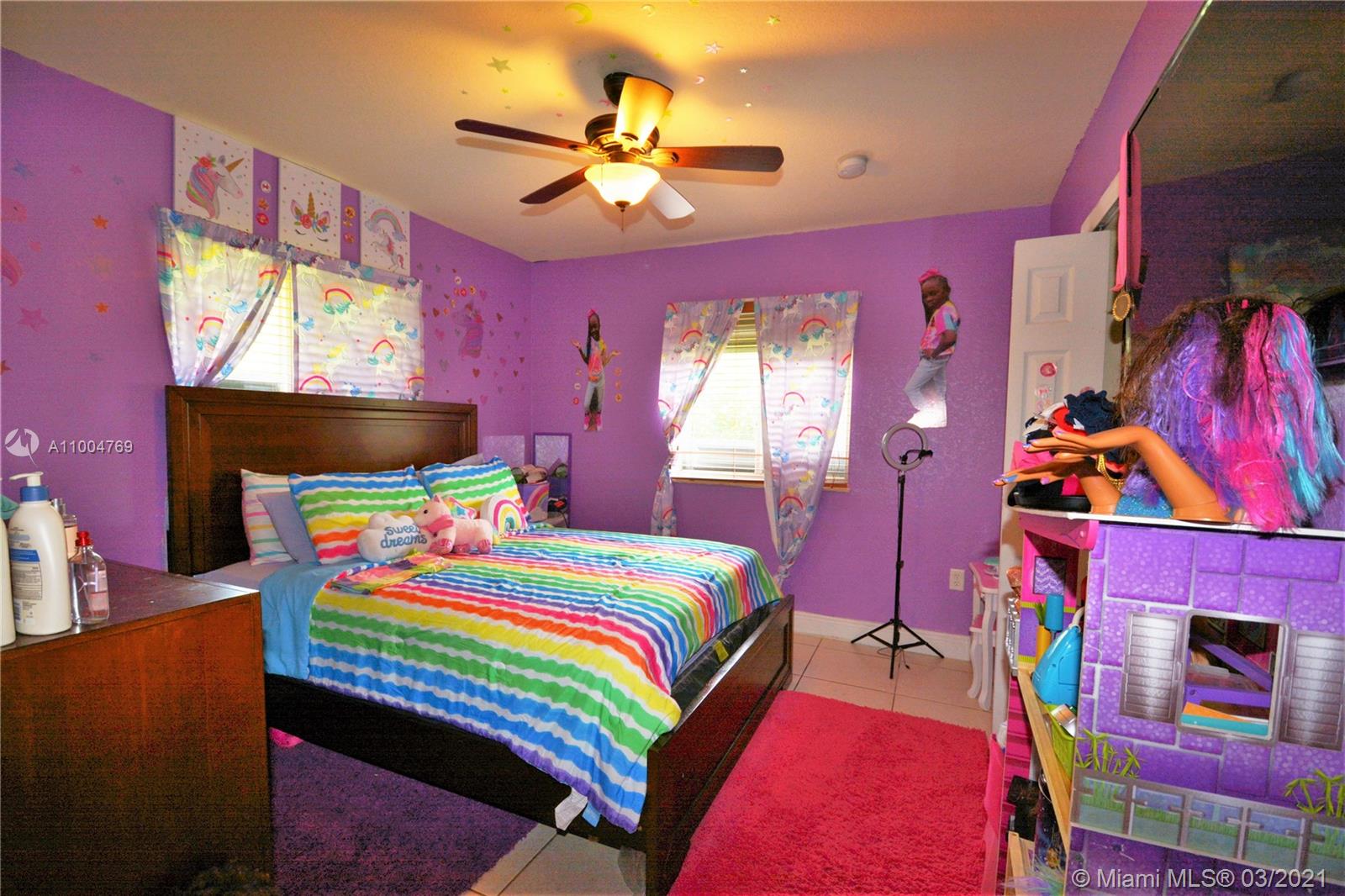 See details / 2383 sq. ft. $ 2021-02-25 0 Photo