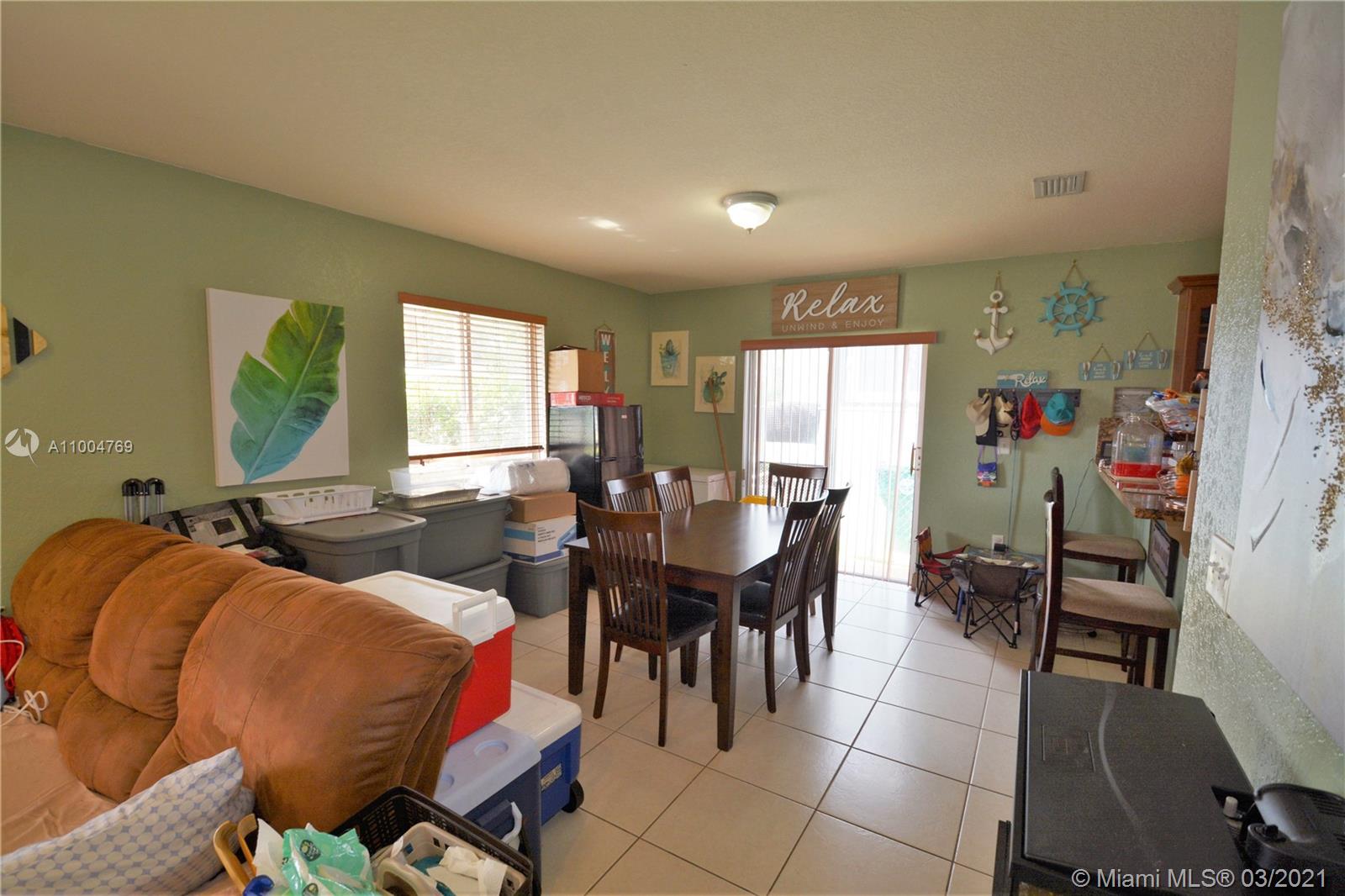 See details / 2383 sq. ft. $ 2021-02-25 0 Photo
