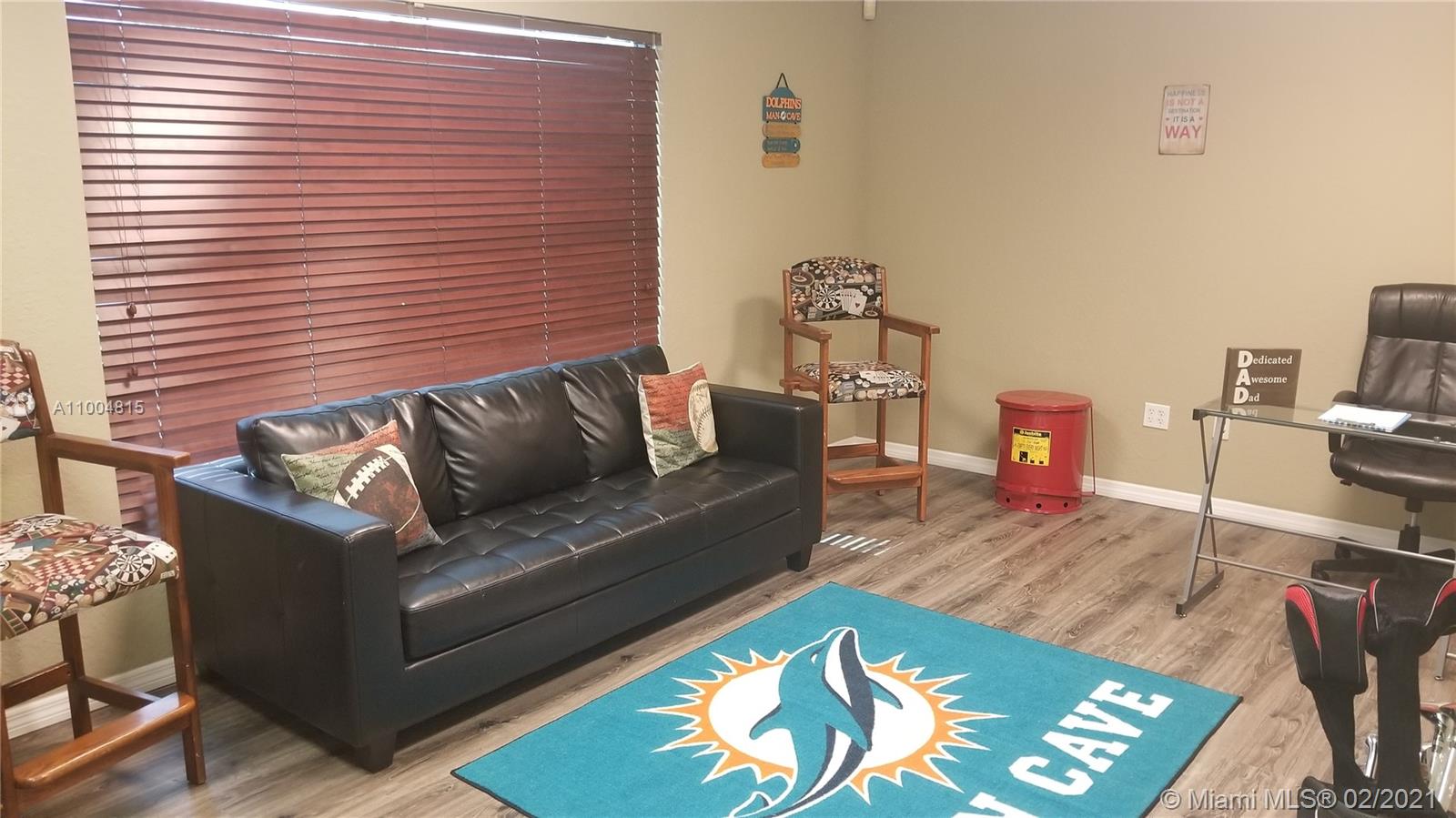 See details / sq. ft. $ 2021-02-25 0 Photo