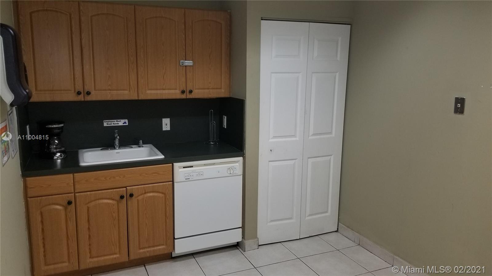 See details / sq. ft. $ 2021-02-25 0 Photo