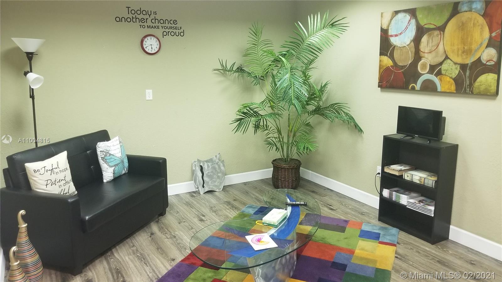 See details / sq. ft. $ 2021-02-25 0 Photo