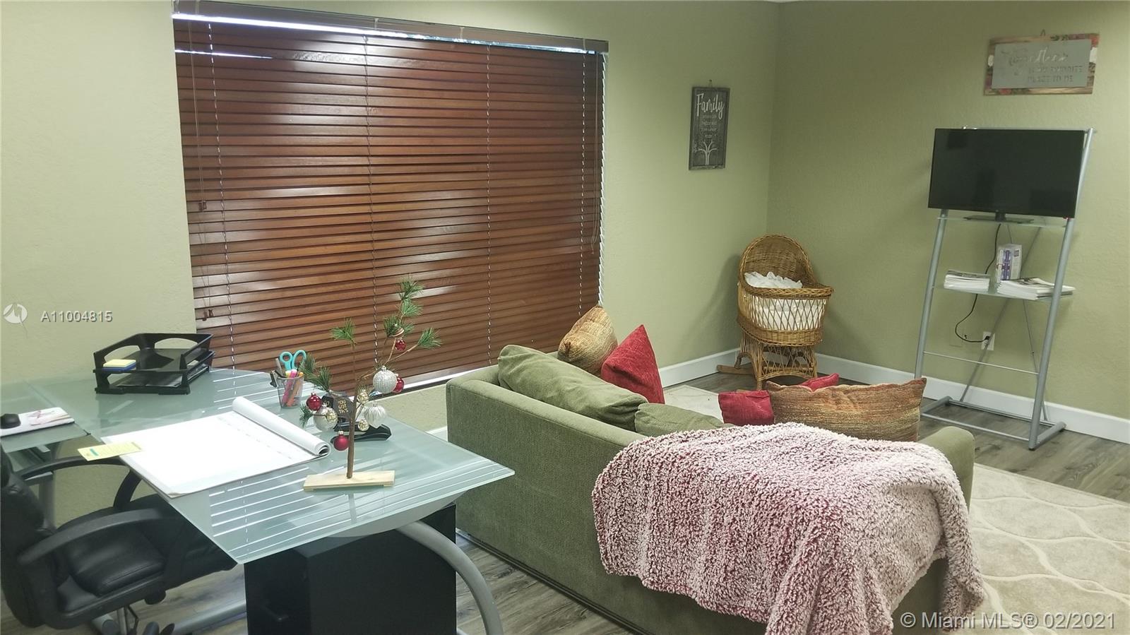 See details / sq. ft. $ 2021-02-25 0 Photo