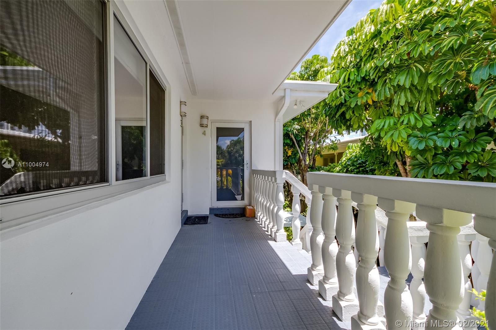 See details / 6100 sq. ft. $ 2021-02-26 0 Photo