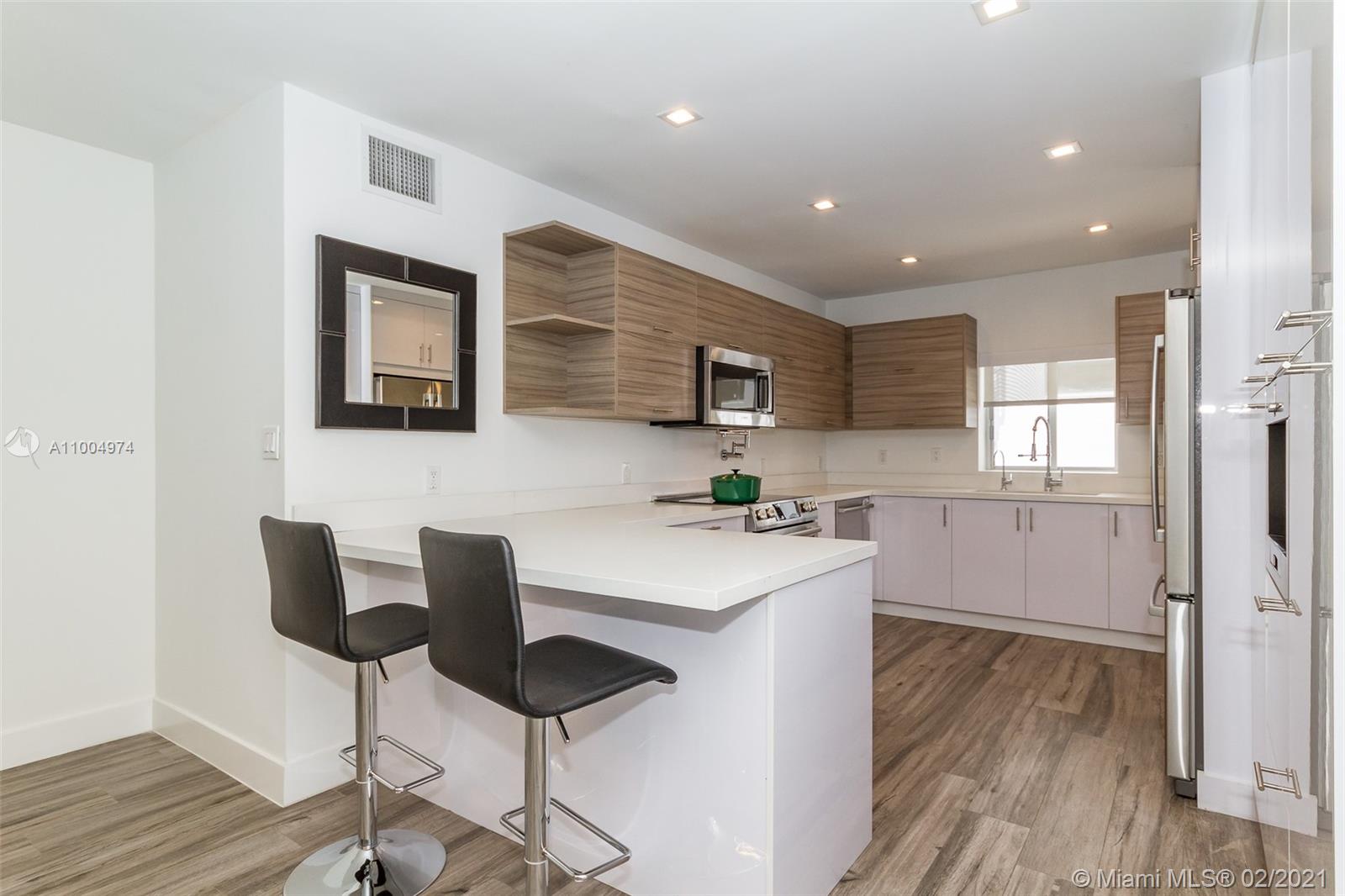 See details / 6100 sq. ft. $ 2021-02-26 0 Photo