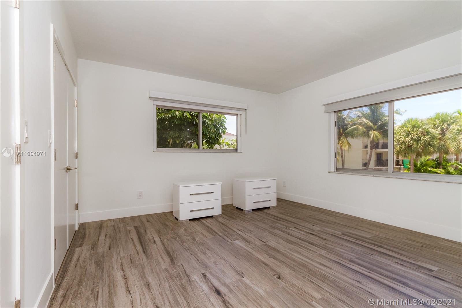 See details / 6100 sq. ft. $ 2021-02-26 0 Photo