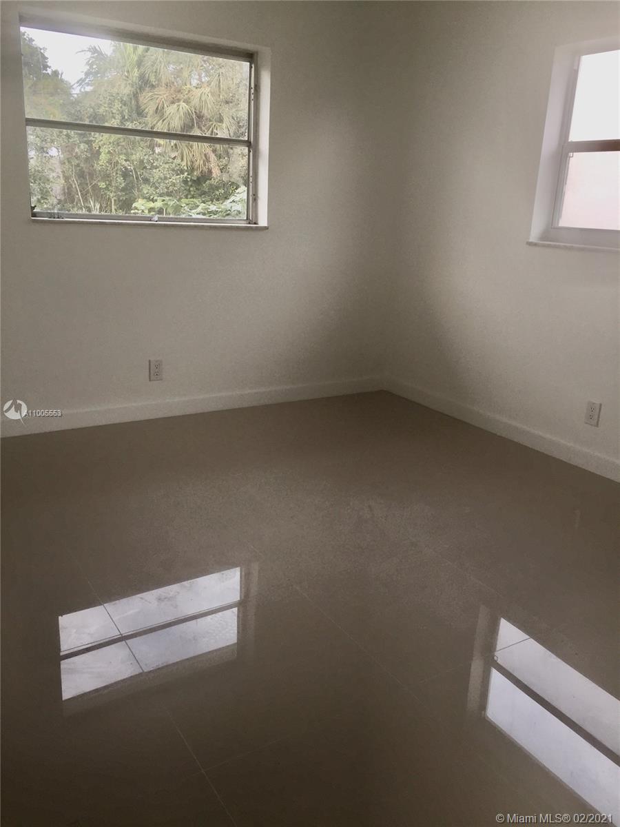 See details / sq. ft. $ 2021-04-27 0 Photo