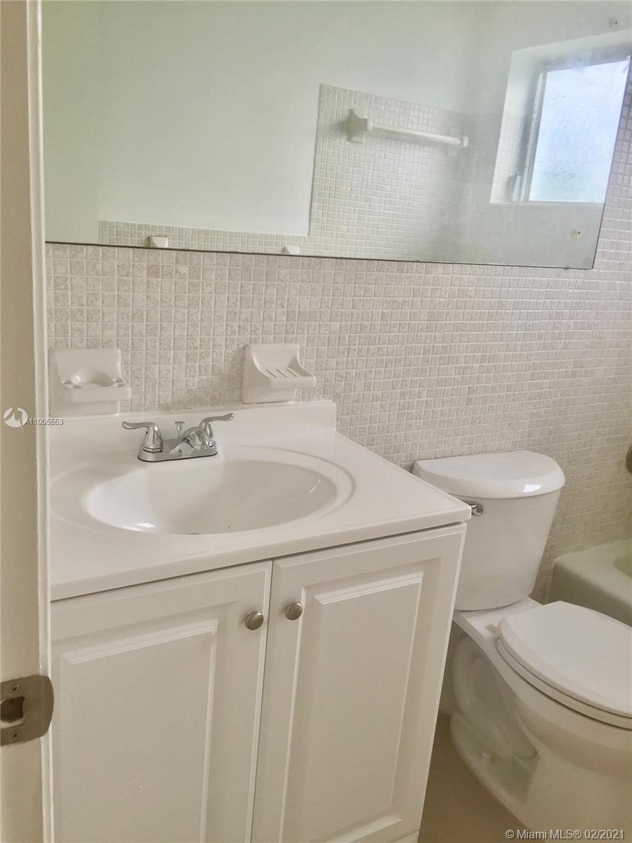 See details / sq. ft. $ 2021-04-27 0 Photo