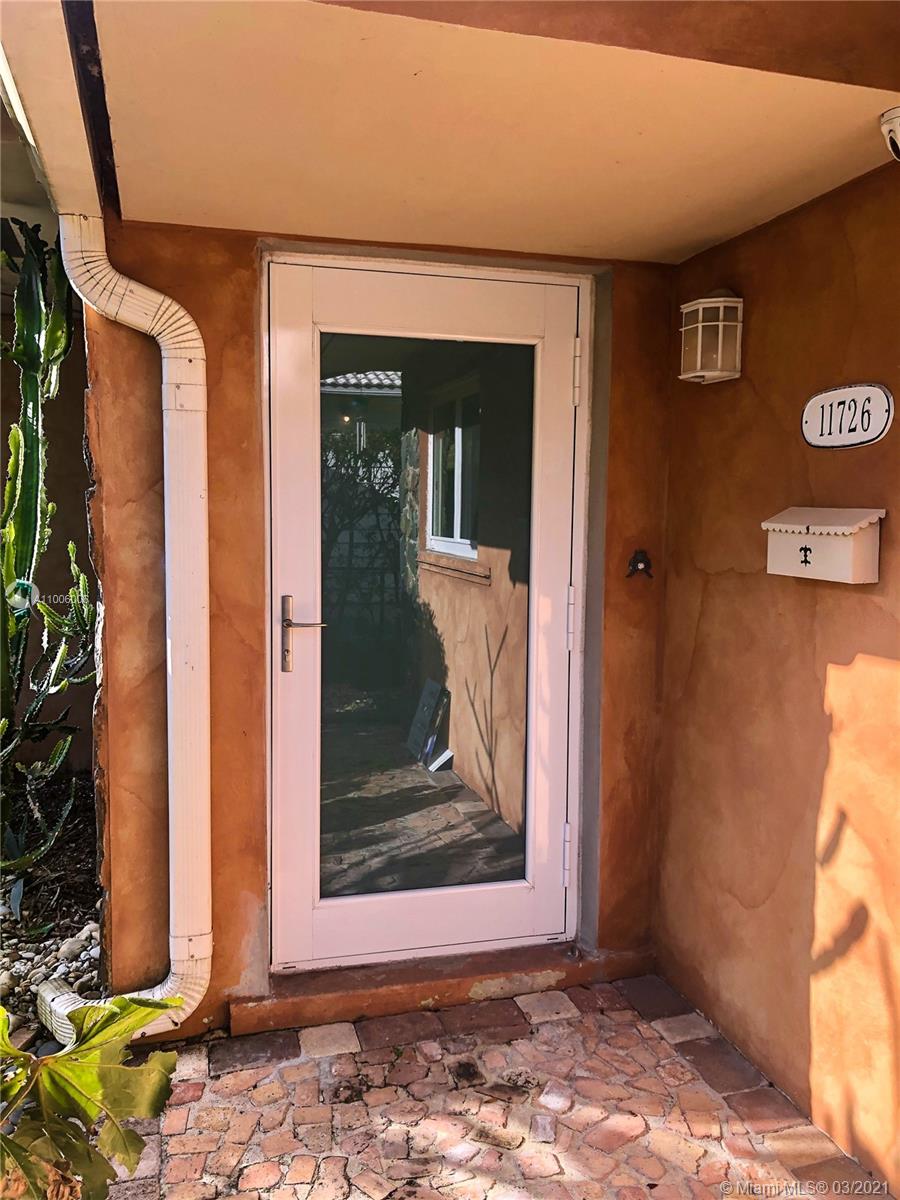 See details / 2046 sq. ft. $ 2021-03-01 0 Photo