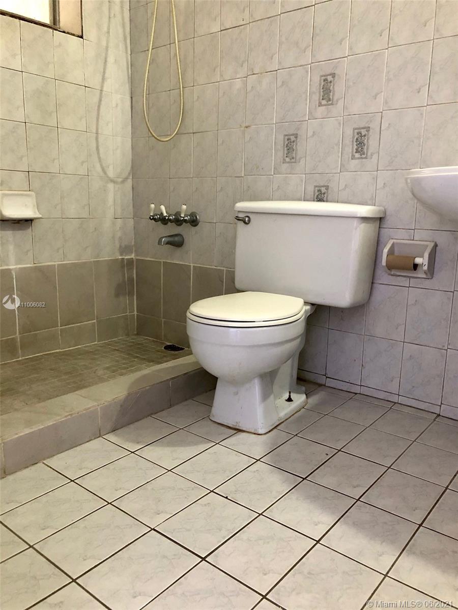See details / 1416 sq. ft. $ 2021-03-01 0 Photo