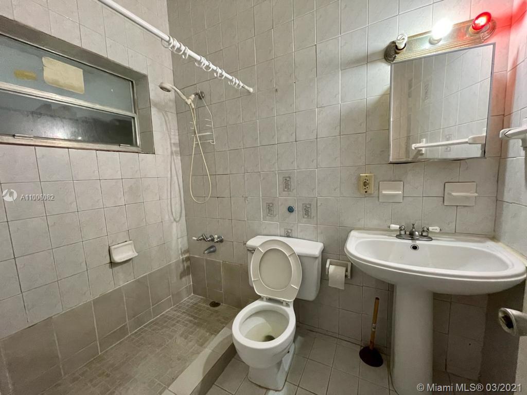 See details / 1416 sq. ft. $ 2021-03-01 0 Photo