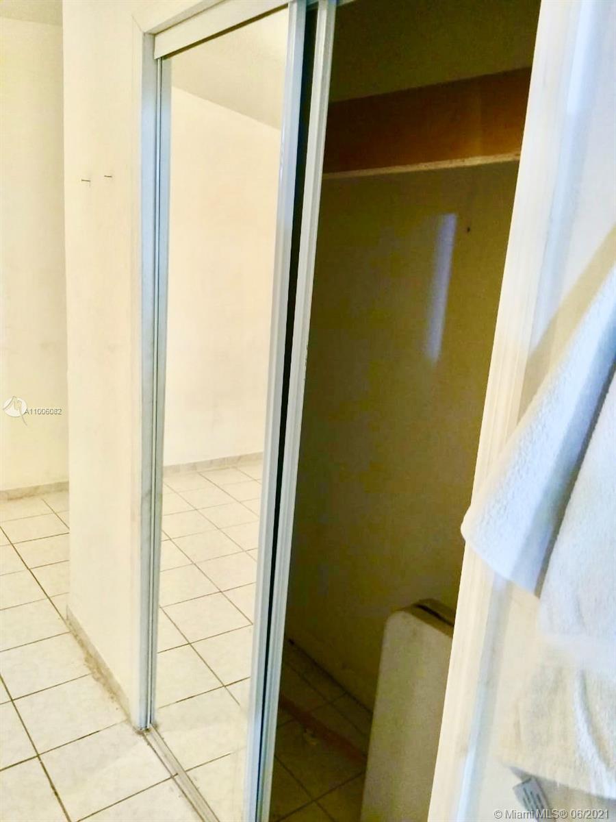 See details / 1416 sq. ft. $ 2021-03-01 0 Photo