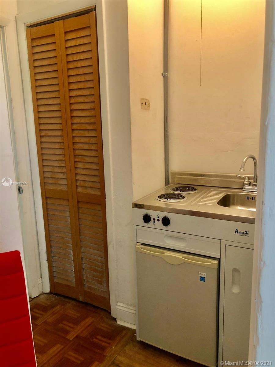 See details / 1416 sq. ft. $ 2021-03-01 0 Photo