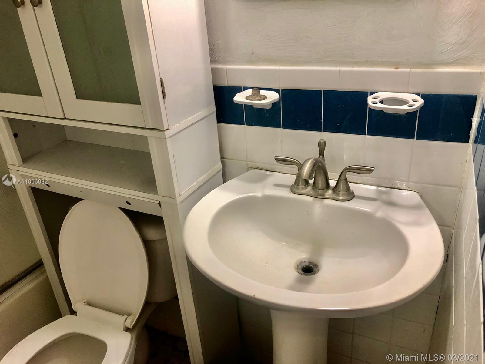 See details / 1416 sq. ft. $ 2021-03-01 0 Photo