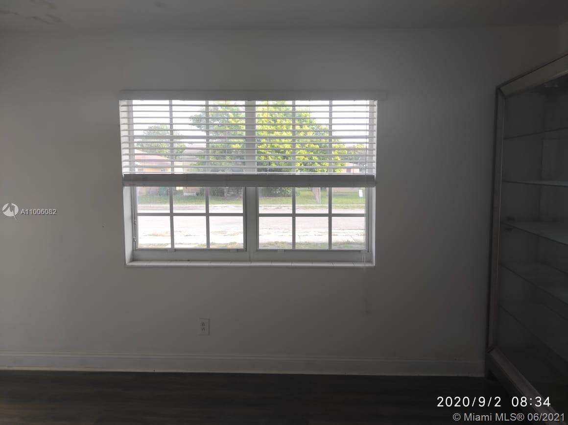 See details / 1416 sq. ft. $ 2021-03-01 0 Photo