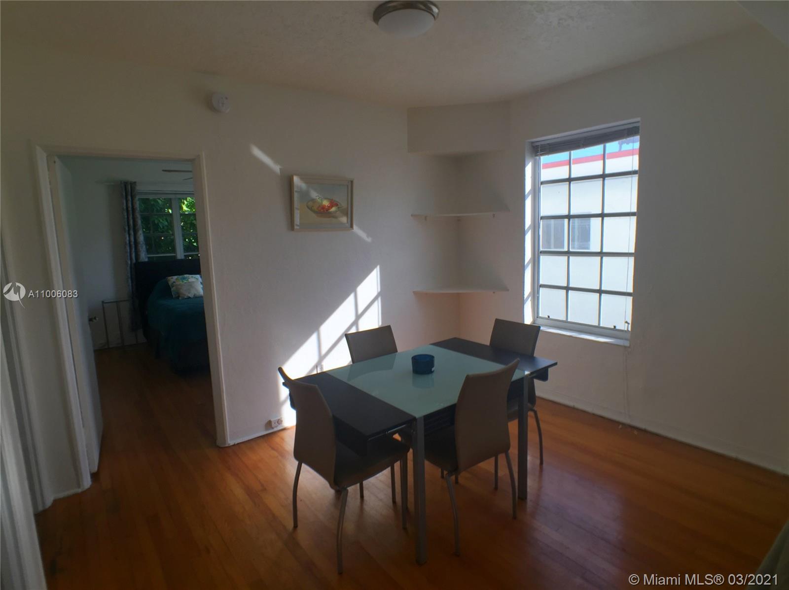 See details / 4565 sq. ft. $ 2021-04-16 0 Photo