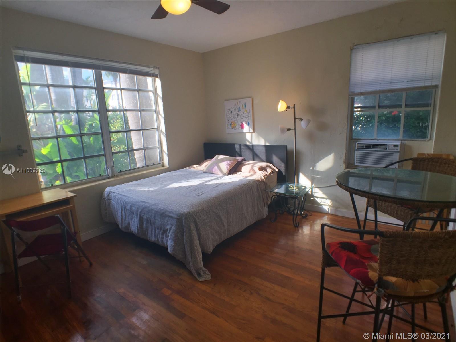 See details / 4565 sq. ft. $ 2021-04-16 0 Photo