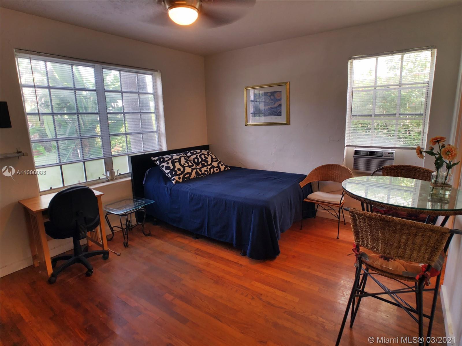 See details / 4565 sq. ft. $ 2021-04-16 0 Photo