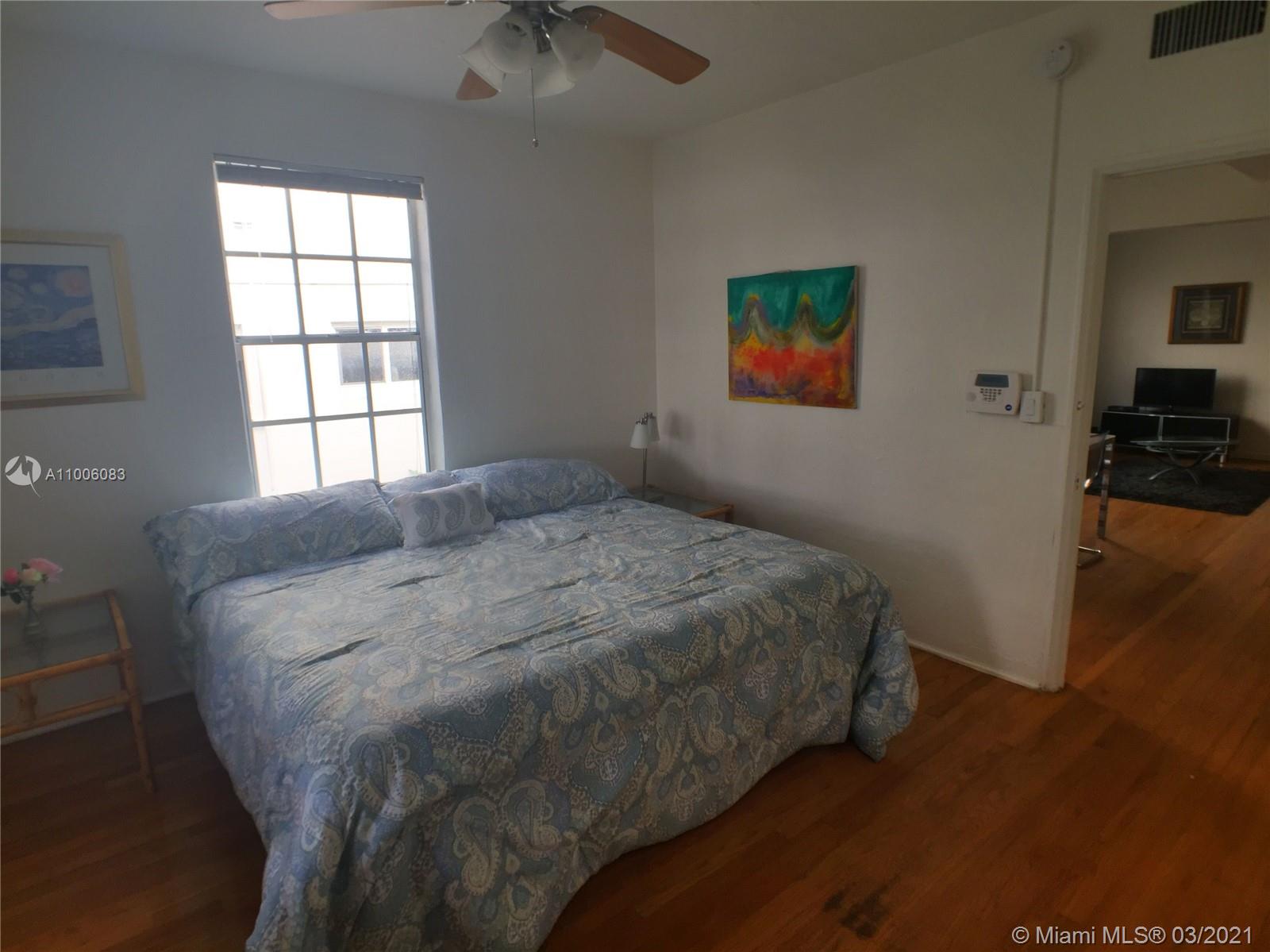 See details / 4565 sq. ft. $ 2021-04-16 0 Photo