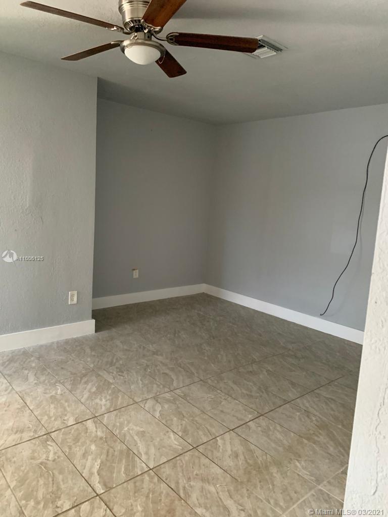 See details / 1254 sq. ft. $ 2021-03-01 0 Photo