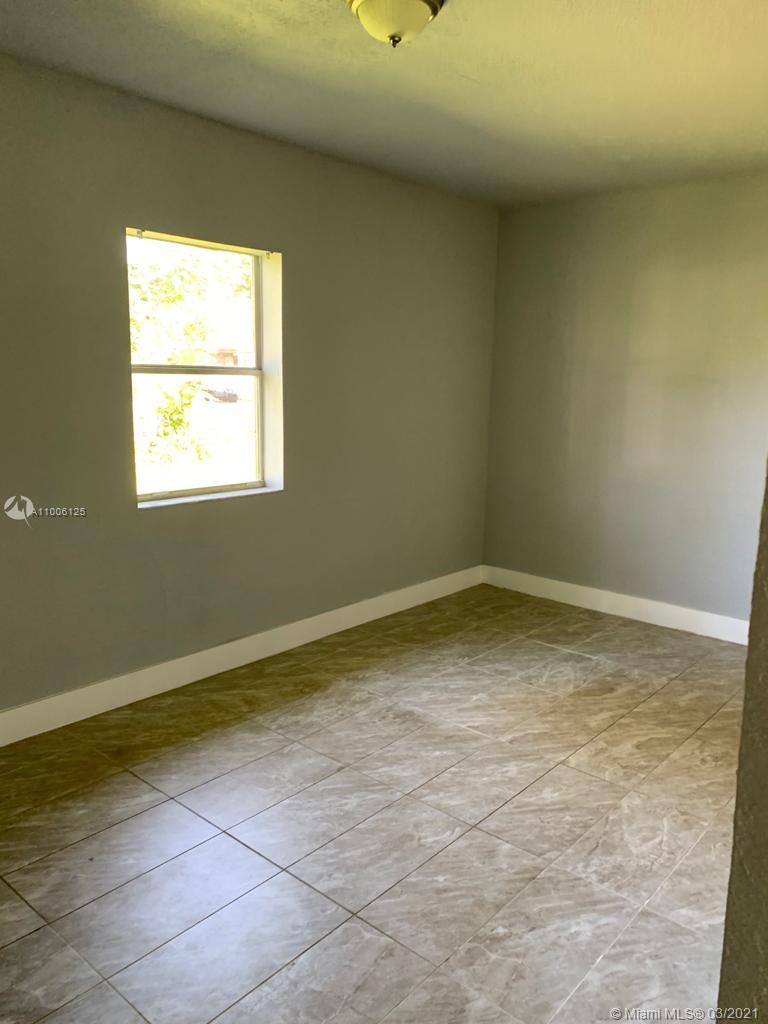 See details / 1254 sq. ft. $ 2021-03-01 0 Photo