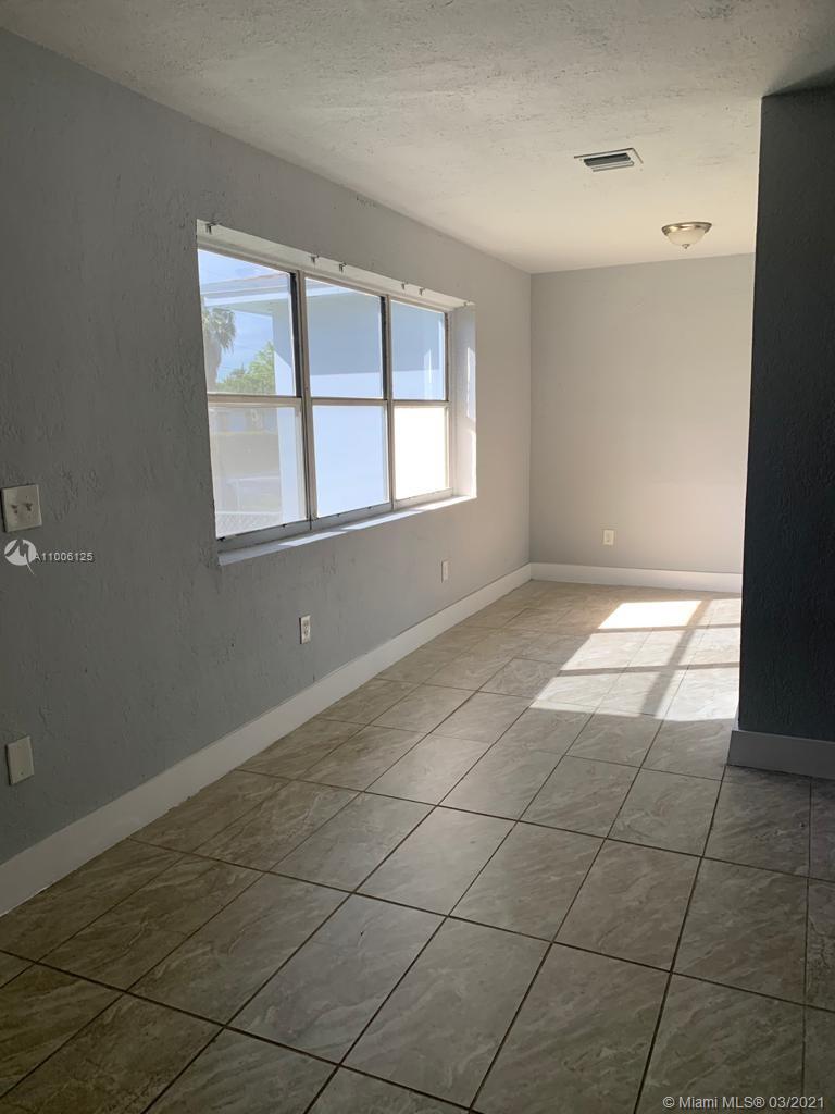 See details / 1254 sq. ft. $ 2021-03-01 0 Photo
