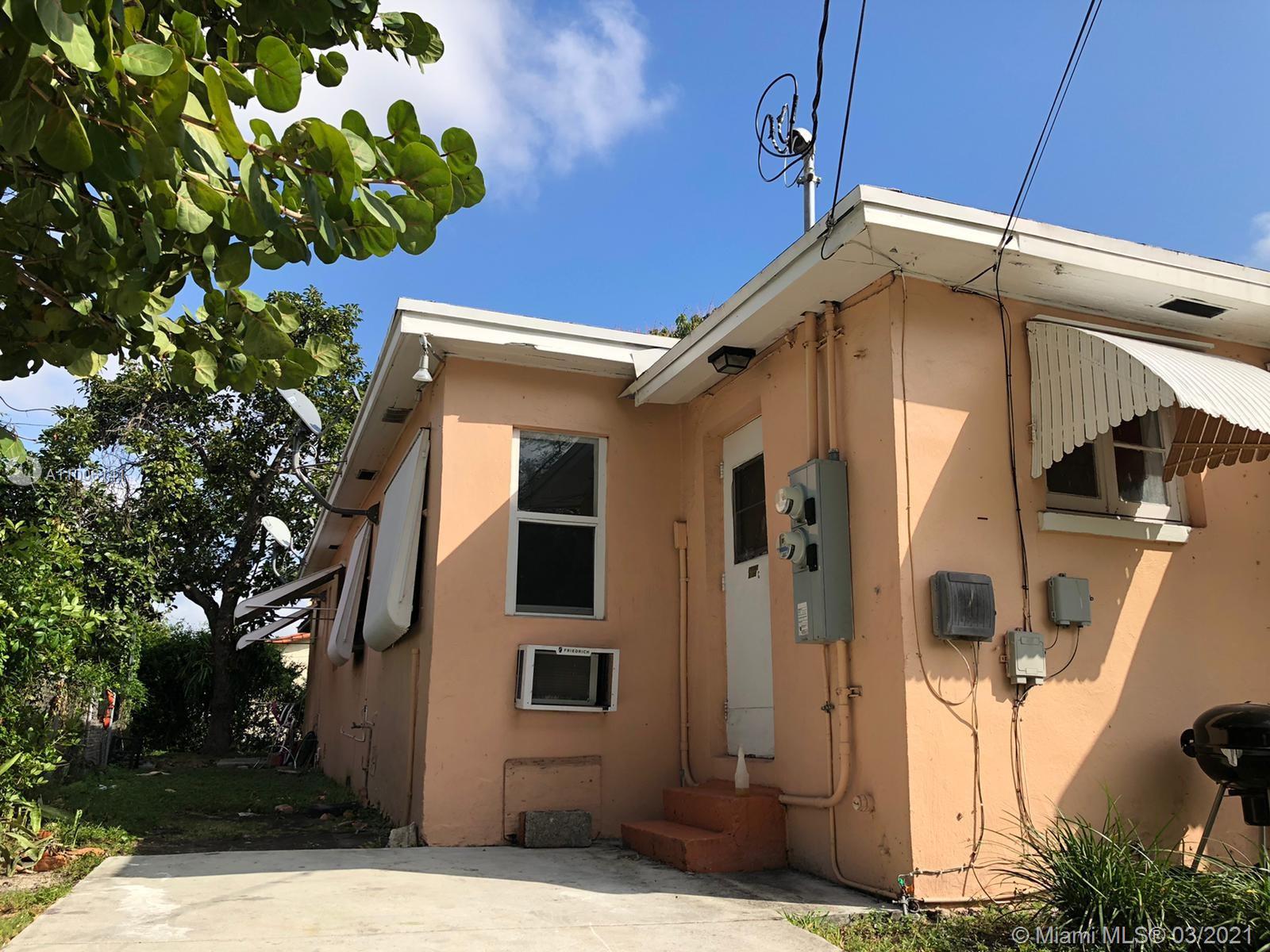 See details / 300 sq. ft. $ 2021-03-01 0 Photo