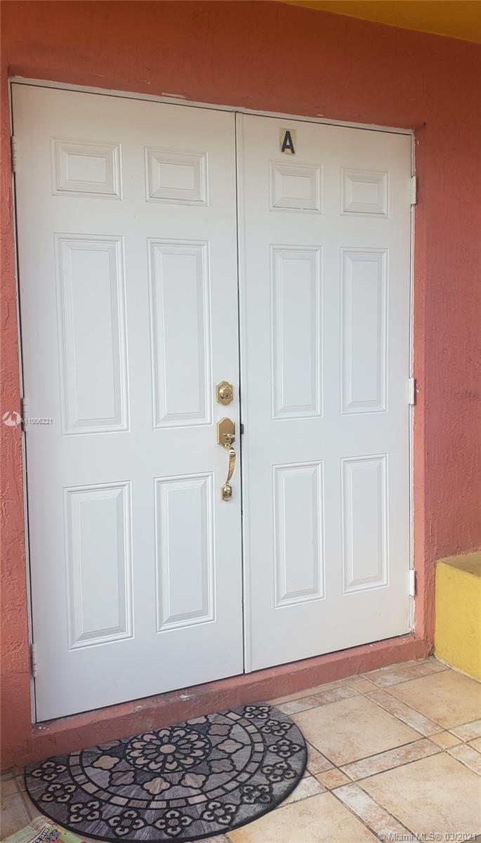 See details / 5512 sq. ft. $ 2021-03-18 0 Photo