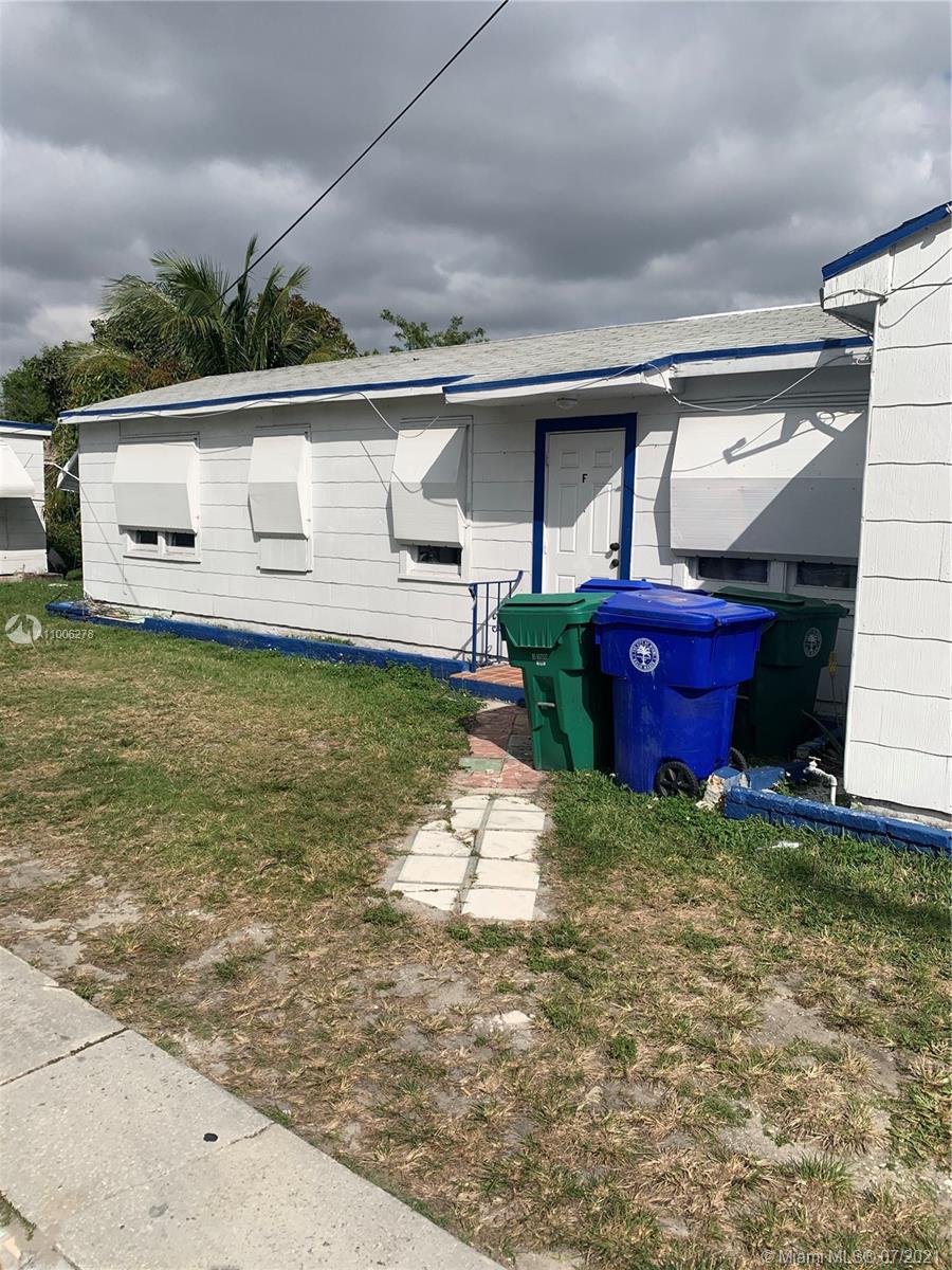 See details / 1651 sq. ft. $ 2021-03-01 0 Photo