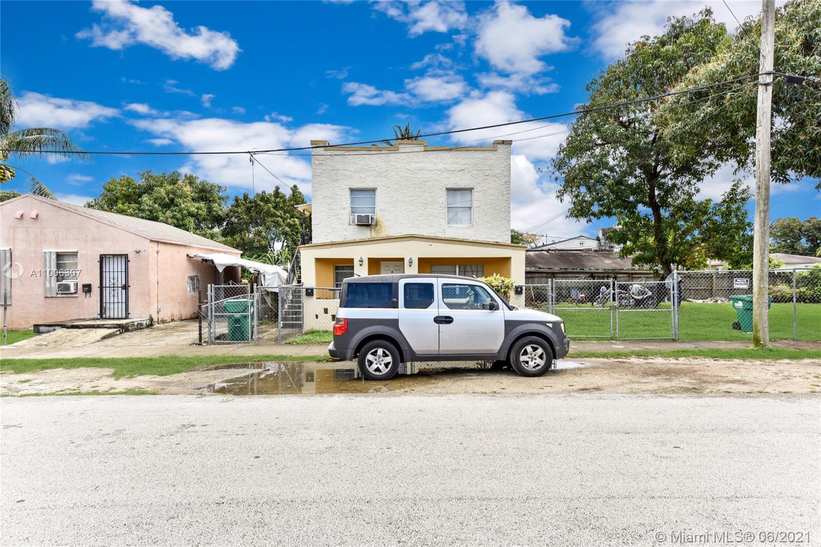 See details / 1306 sq. ft. $ 2021-03-01 0 Photo