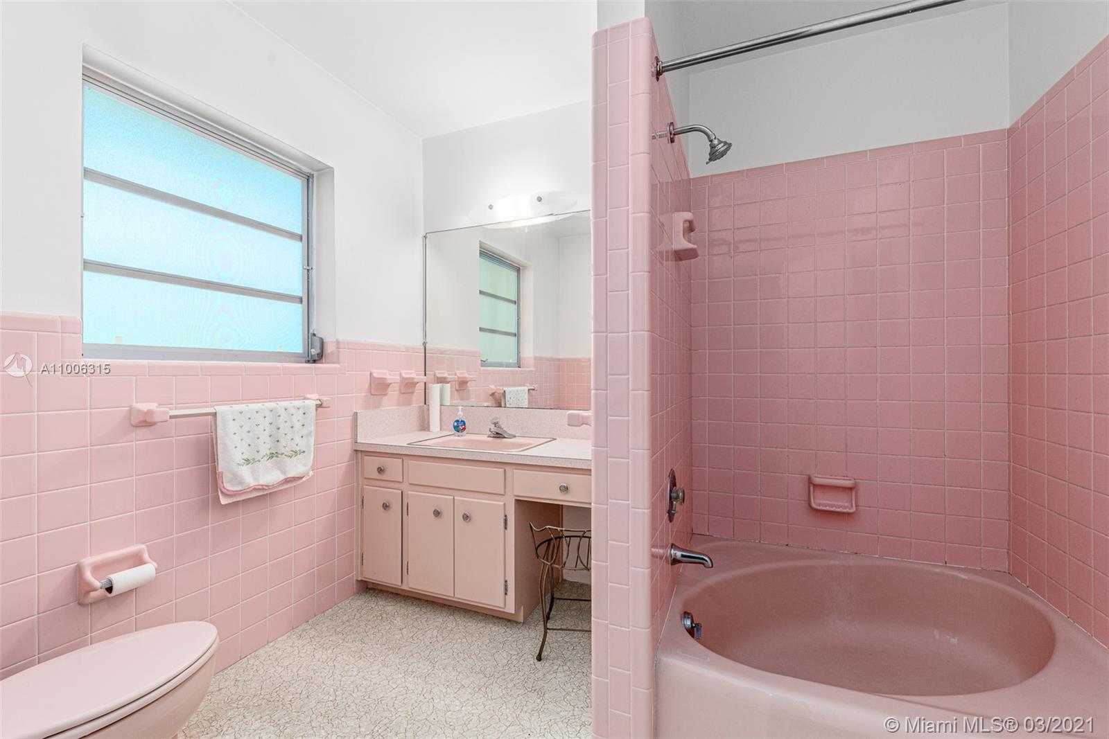 See details / 0 sq. ft. $ 2021-03-01 0 Photo