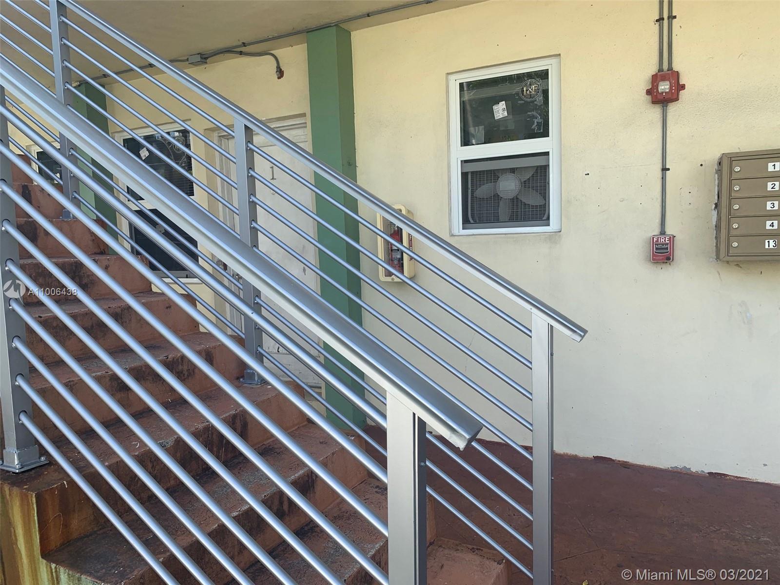 See details / sq. ft. $ 2021-03-02 0 Photo