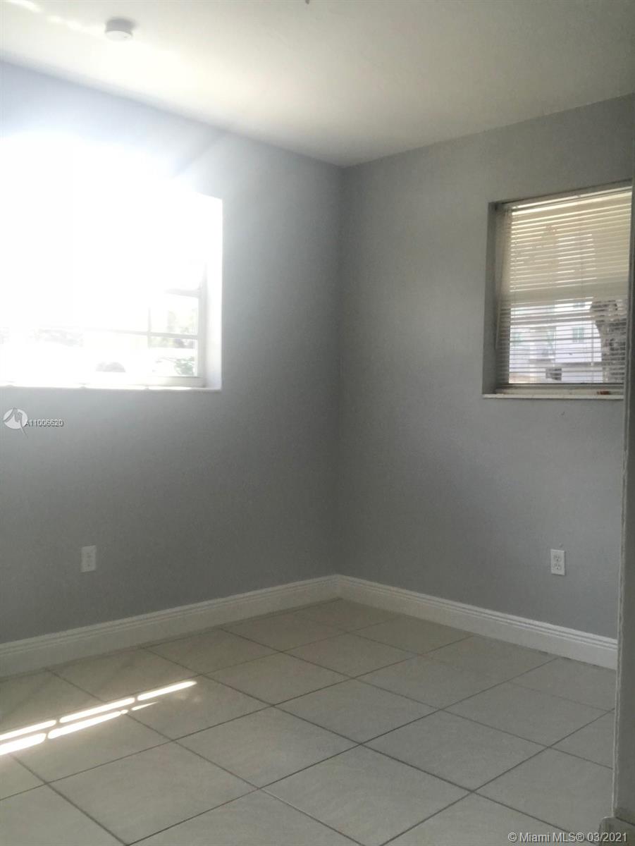 See details / 2600 sq. ft. $ 2021-03-02 0 Photo